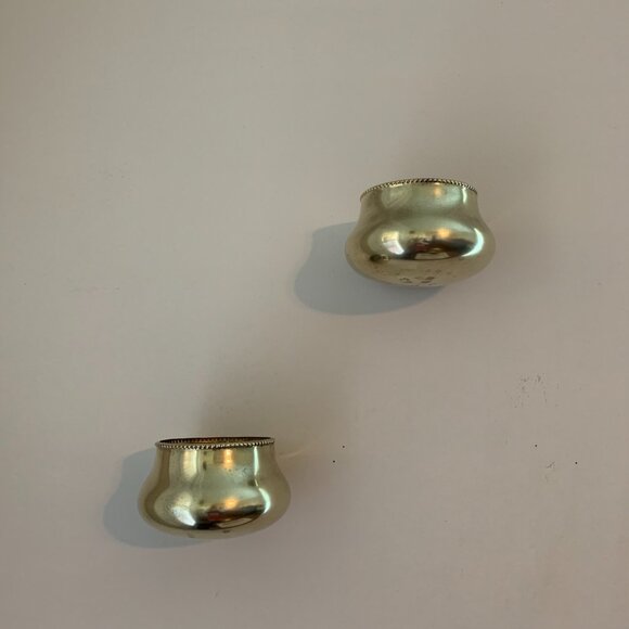 Beautiful Vintage Brass Bowl Wall Pocket Planters Set of 2 with some patina - Picture 5 of 5